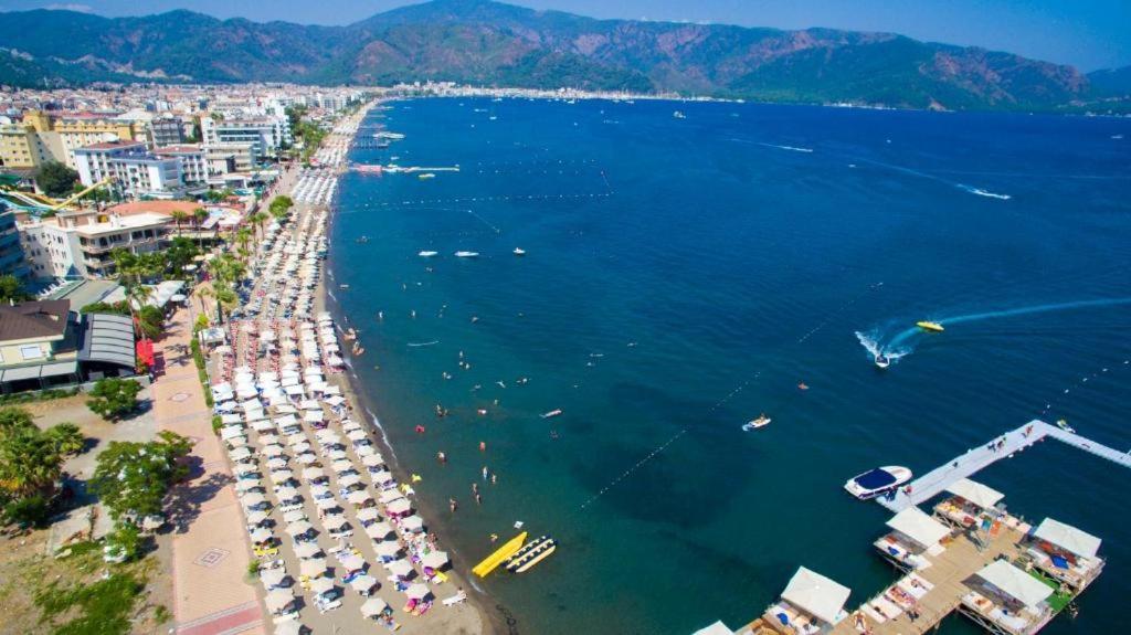 La Beirut Beach Hotel มาร์มาริส ภายนอก รูปภาพ