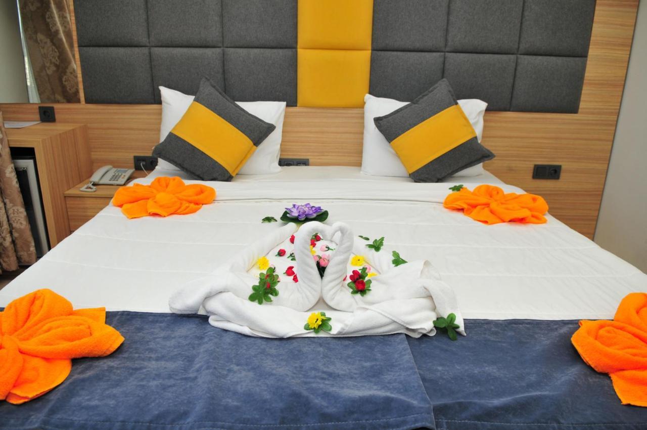 La Beirut Beach Hotel มาร์มาริส ภายนอก รูปภาพ